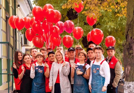 “ПиццаФабрика” отметила миллионный заказ!