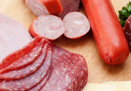 Мы проводим дегустации новых продуктов каждую неделю