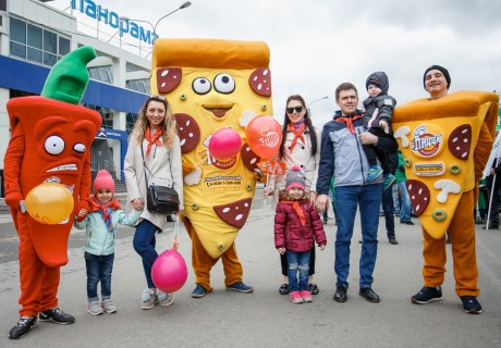 Первомайская демонстрация в "ПиццаФабрике"!