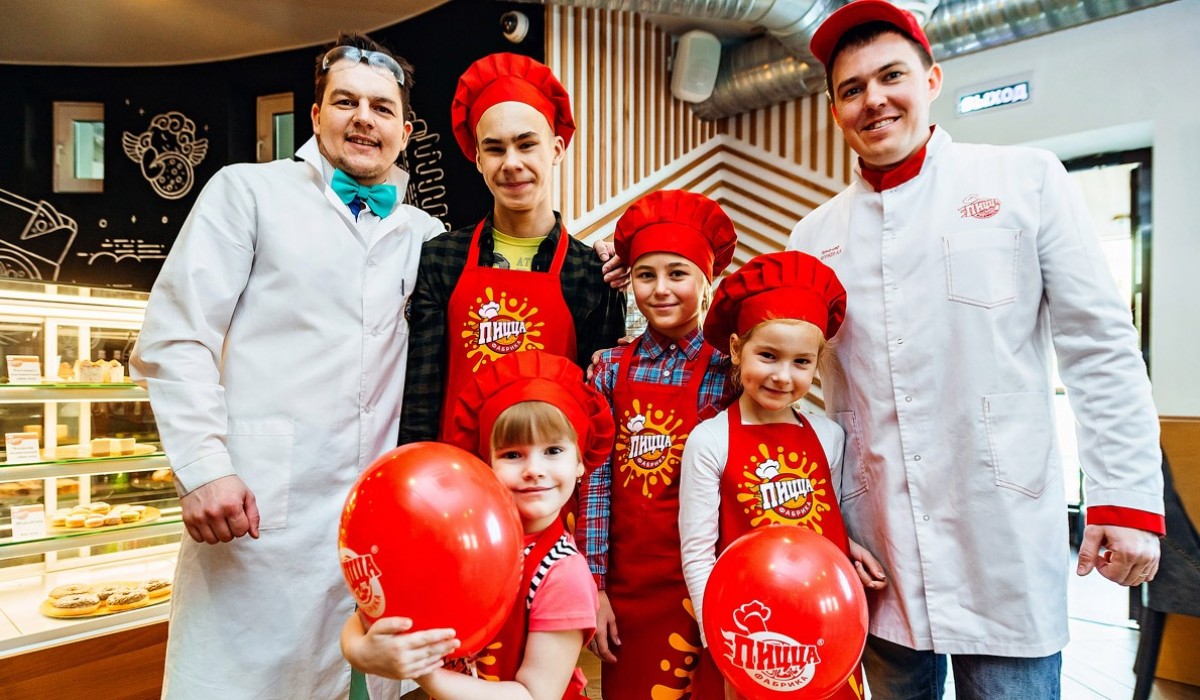 "ПиццаФабрика" детям!